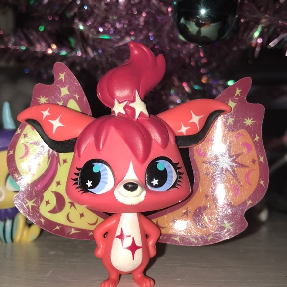 Littlest Pet Shop with Wings!!✨💕 - Picture 3 of 3